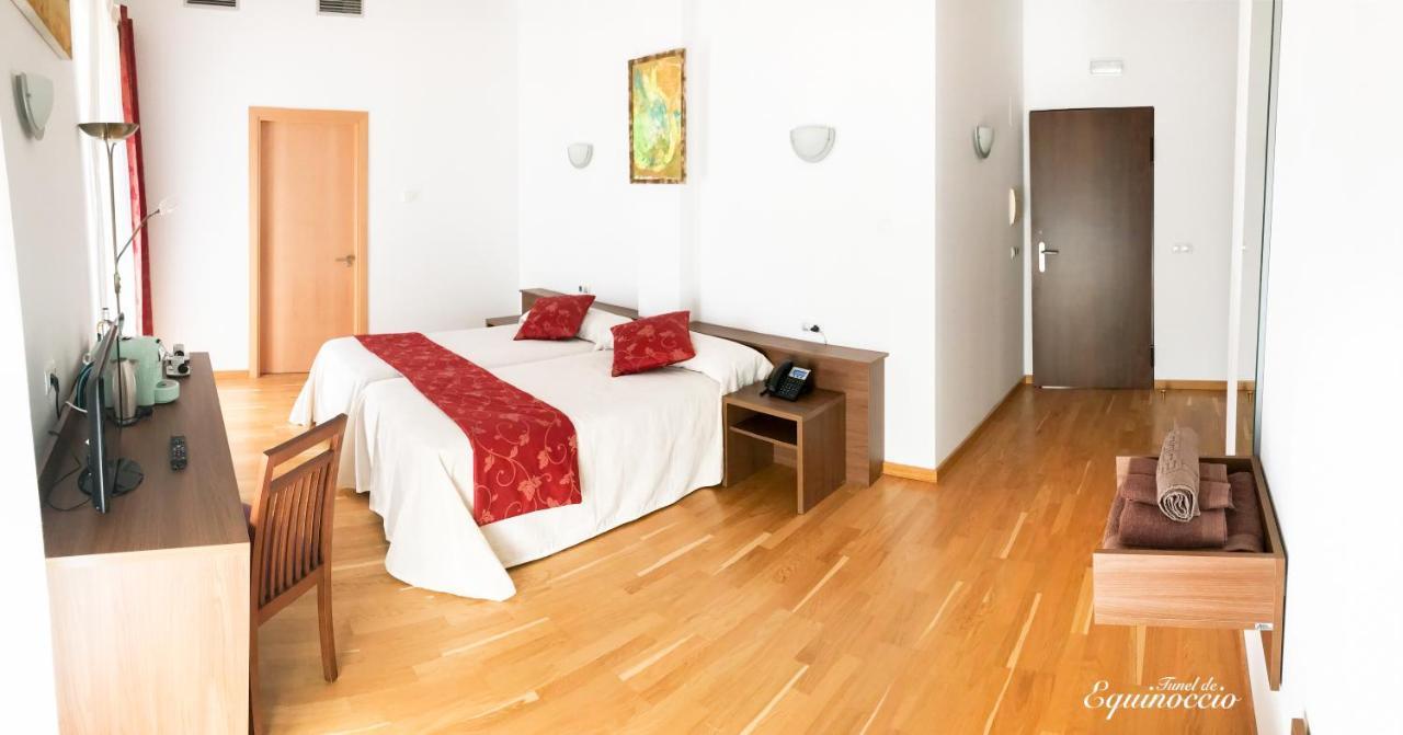 Hotel Baron Andilla Valdealgorfa Dış mekan fotoğraf